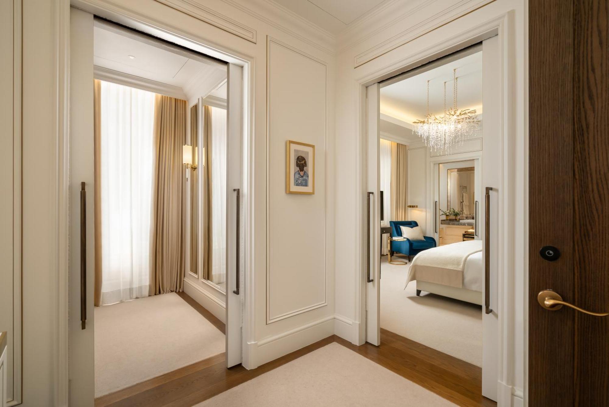 Corinthia Grand Hotel Du Boulevard 부쿠레슈티 외부 사진